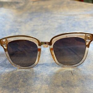 Jessica Simpson Sunglasses women’s one size plastic and metal frame EUC